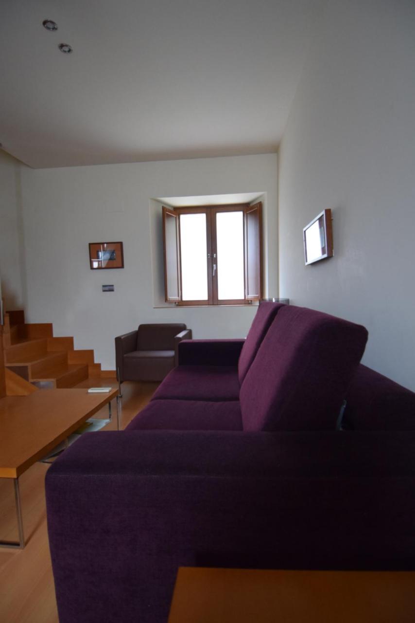 Apartamentos Maria Luisa Burgo Exteriör bild